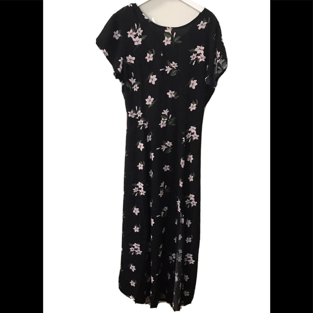 NWT UO Long Black Floral Print Tie Back Dress